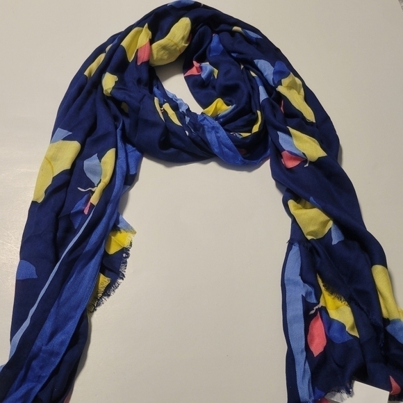 KATE SPADE NWT Lemon Zest Oblong Scarf.. - Picture 11 of 13